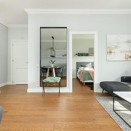 Cozy Apartment Gieysztora Wilanow By Noclegi Renters Варшава Екстер'єр фото